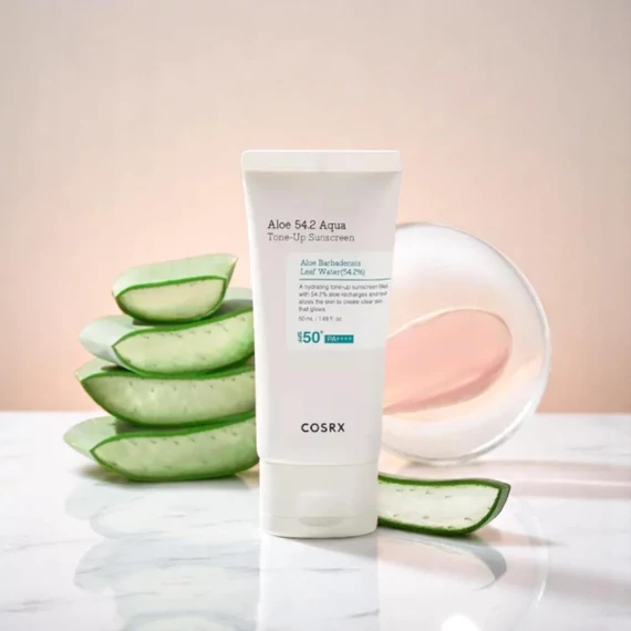 Cosrx -  Aloe 54.2 Aqua Tone-Up Sunscreen - Fényvédő SPF50+ 50ml