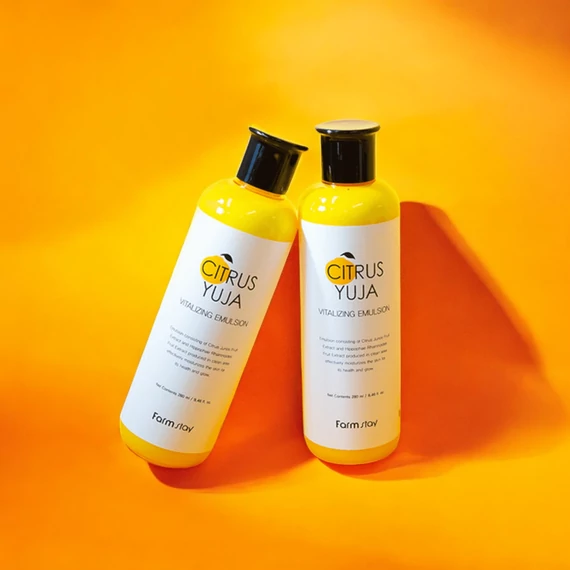 Farmstay - Citrus Yuja Vitalizing Emulsion - Emulzió szérum 280 ml
