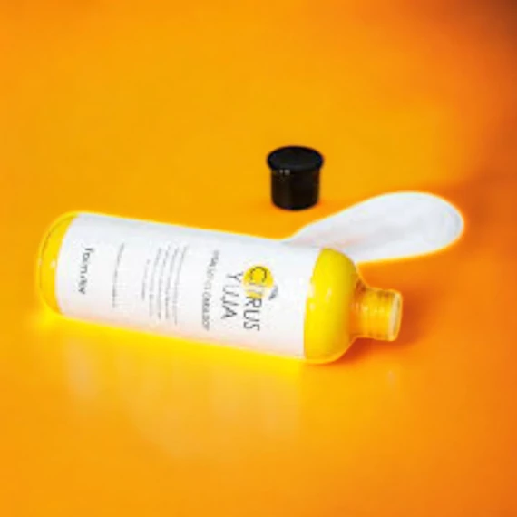 Farmstay - Citrus Yuja Vitalizing Emulsion - Emulzió szérum 280 ml